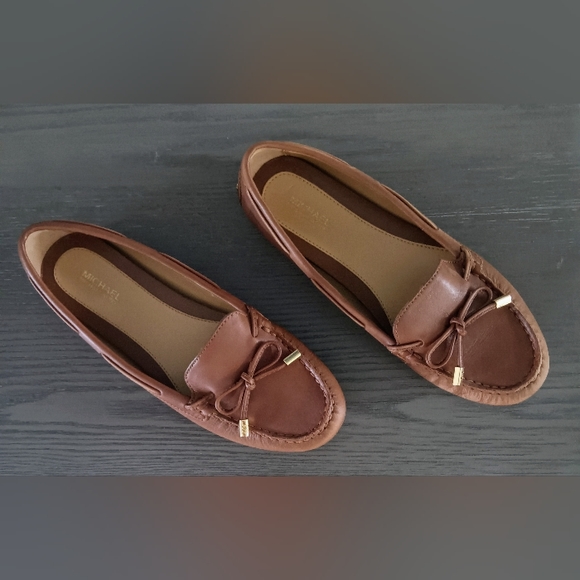 SOLD NWOB Michael Kors Leather Loafers 7.5M - Picture 5 of 8